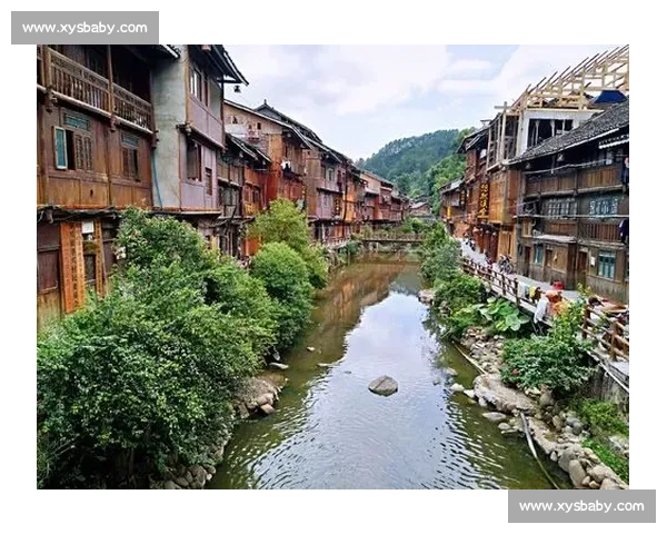 二十年前贵阳行：金庸的棋与百花湖的诗